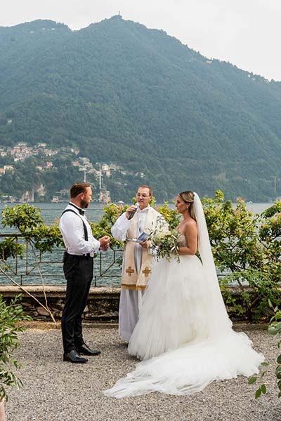 Jodie and Matthew's wedding in Villa Pizzo