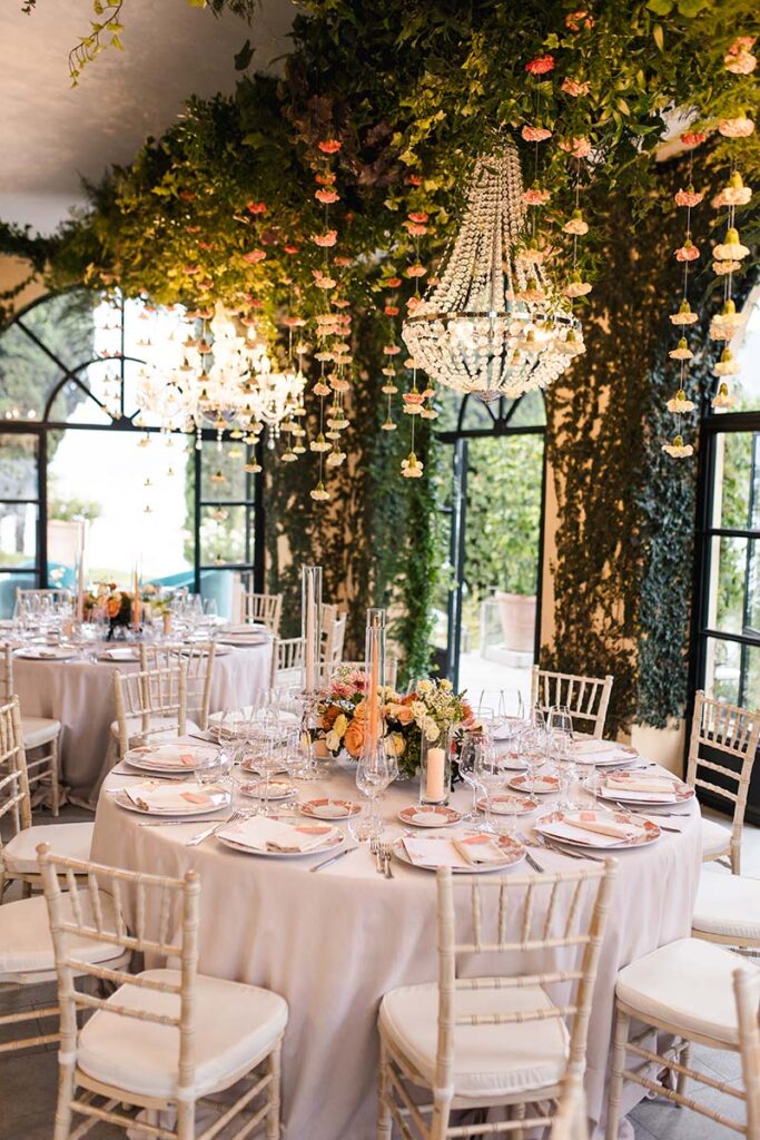Custom floral creations for weddings on Lake Como - Join Us
